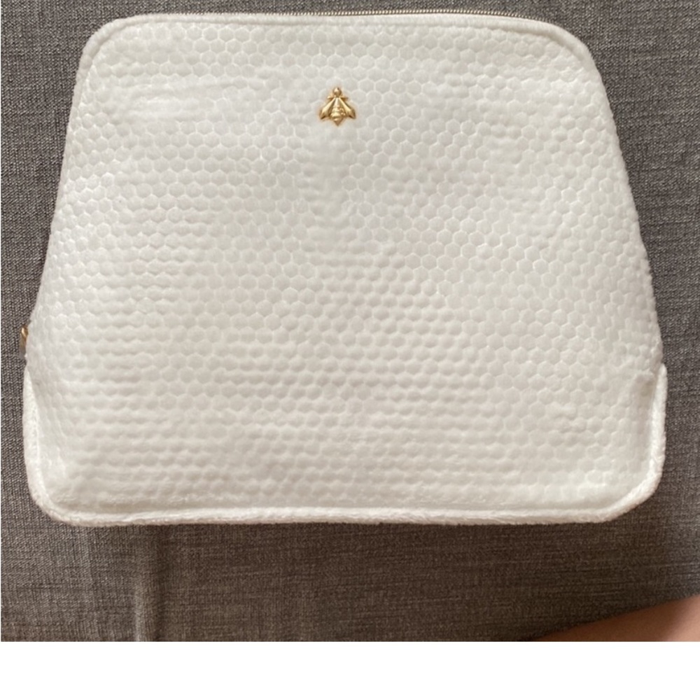 Guerlain Paris Makeup Bag 🐝 Soft White Makeup Pouch 9” Retail $40 NWOT